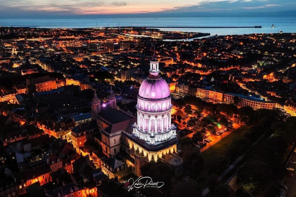 Le Tiki De Notre-Dame - Duplex Vue Cathedrale Lejlighed Boulogne-sur-Mer Eksteriør billede